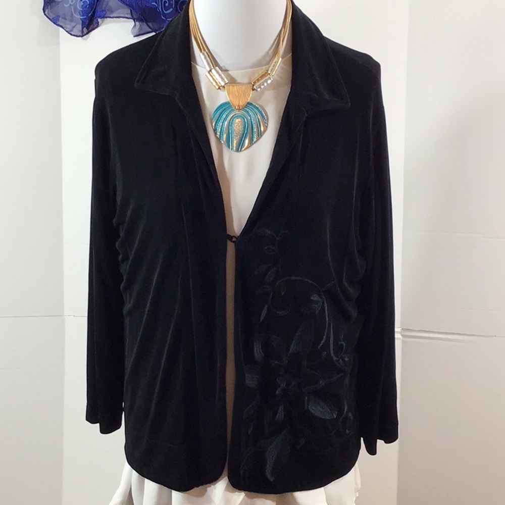 Chico’s Travelers black embroidered cardigan